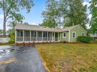 23 Lake Shore Dr N, Westford, MA 01886