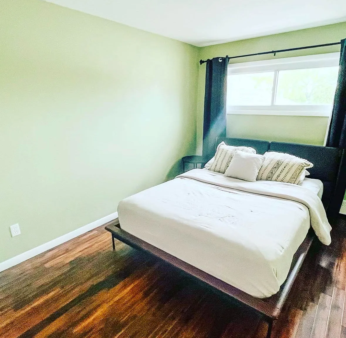 101 Hooper Rd — Photo 3