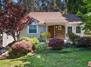 12164 Viewcrest Rd, Studio City, CA 91604