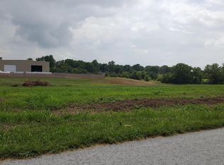 245 Raymond Rd, Ozark, MO 65721