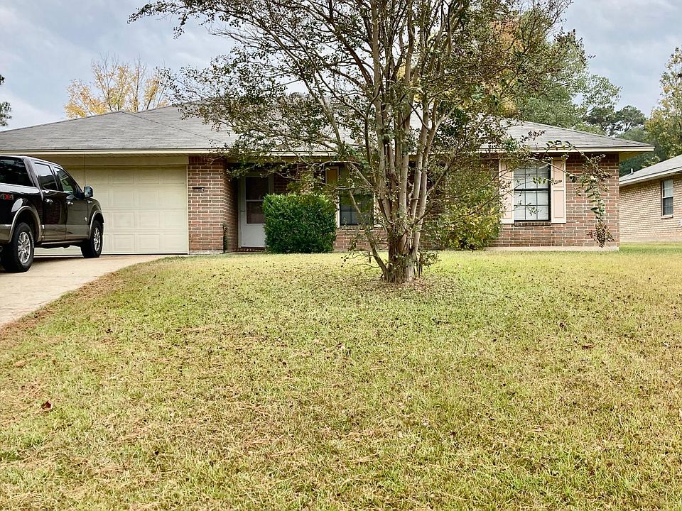 1st image of 9014 Hollow Bluff Dr