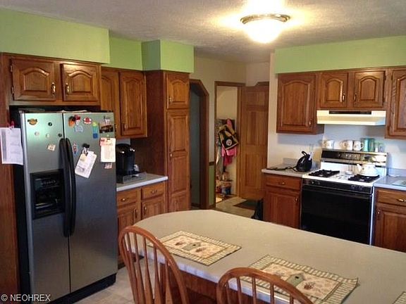 4th image of 269 Sandy Dr SE