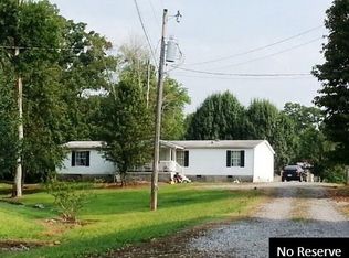 490 Moriah Noel Dr, Resaca, GA 30735