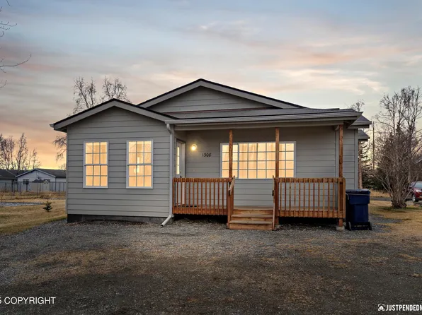 1308 S Chugach St, Palmer, AK 99645
