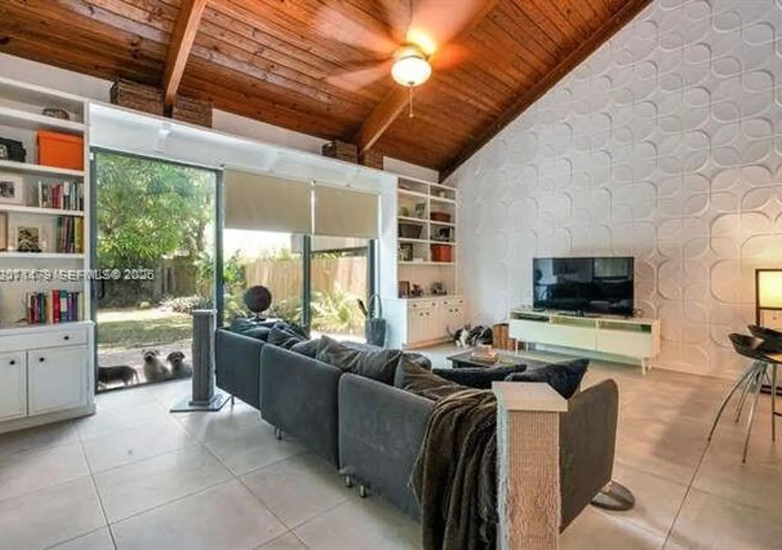 2869 W Trade Ave th 2869, Miami, FL 33133 — Photo 2