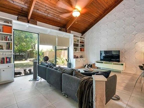2nd image of 2869 W Trade Ave #Townhouse 2869