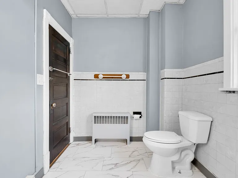 540 Seneca St — Photo 21