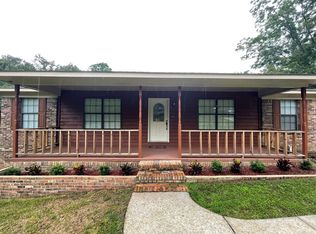1502 Conway St, Daphne, AL 36526