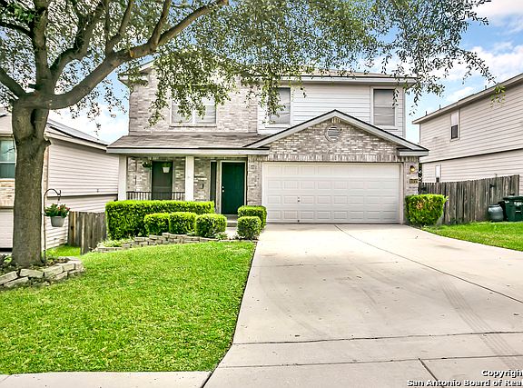 2nd image of 10718 Wildwood Way