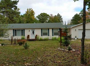 17745 S Deer Run Rd, Kinross, MI 49752