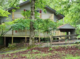 266 Glenridge Dr, Cleveland, GA 30528