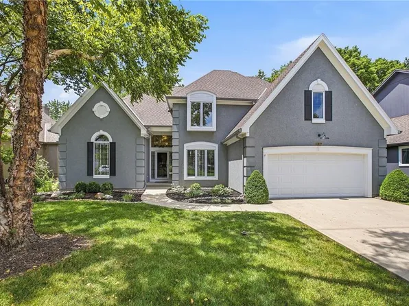 20305 W 98th St, Lenexa, KS 66220