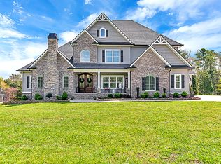140 Clover Creek Way, Lenoir City, TN 37771