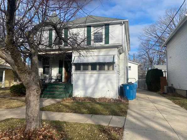 908 Jefferson St, Mendota, IL 61342