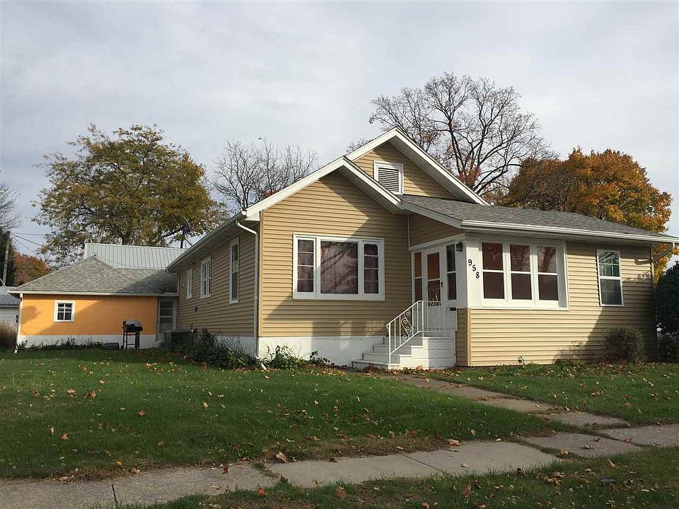 1st image of 958 S Iowa Ave