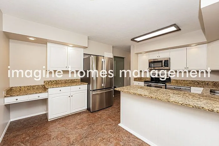 5095 Som Center Rd — Photo 4