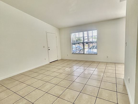2nd image of 4922 Leonard Blvd S