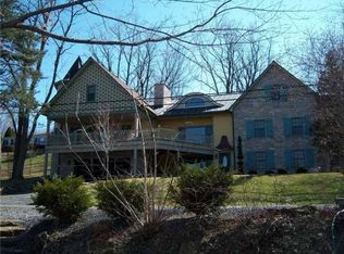 460 E Lake Rd, Penn Yan, NY 14527