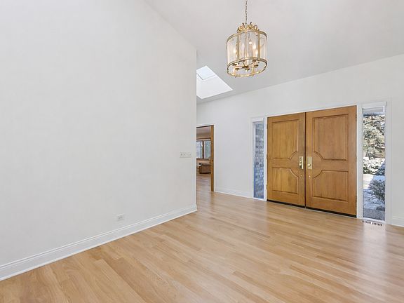 3rd image of 3623 Pebble Beach Rd