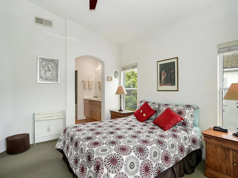 7505 Hazard Center Dr — Photo 17