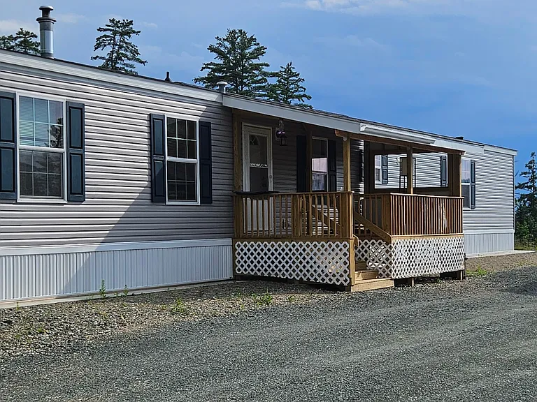 62 Serenity Ln — Photo 2
