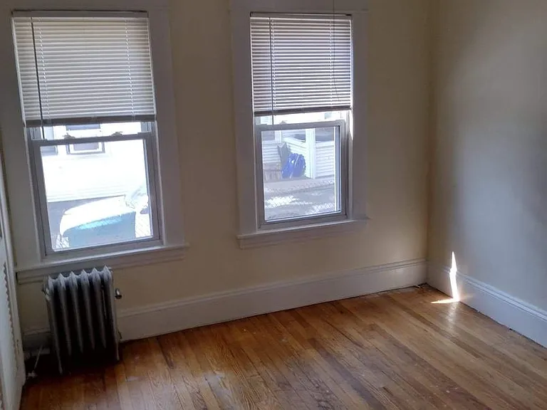 19-21 Windemere St — Photo 3
