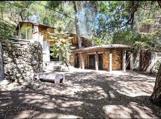 3533 Canon Dr, Topanga, CA 90290