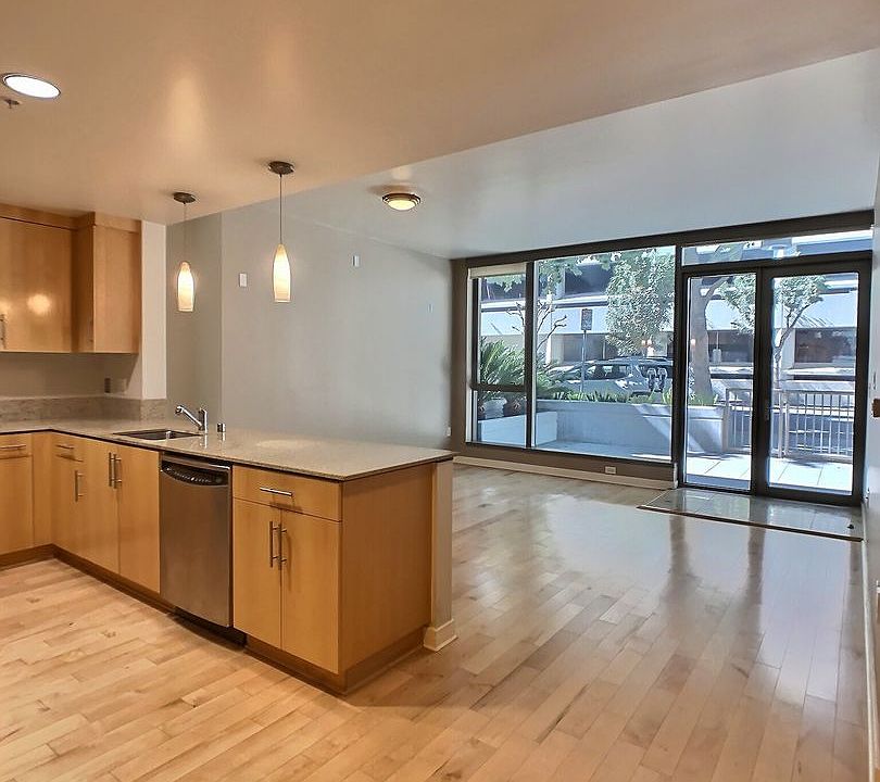1st image of 38 N Almaden Blvd Unit 105