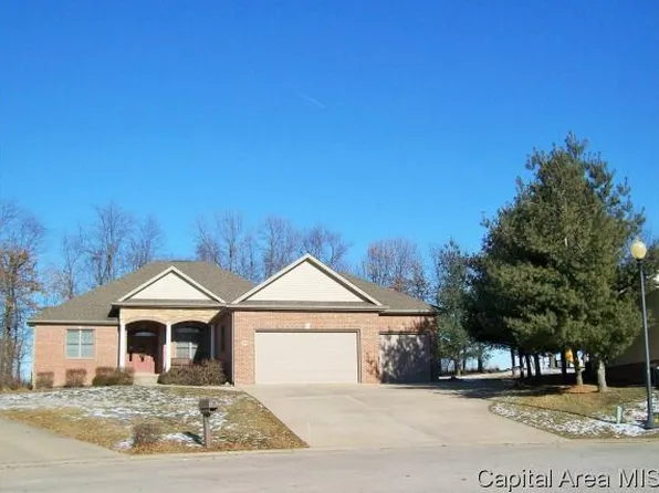 20 Dalbey Pl, Taylorville, IL 62568