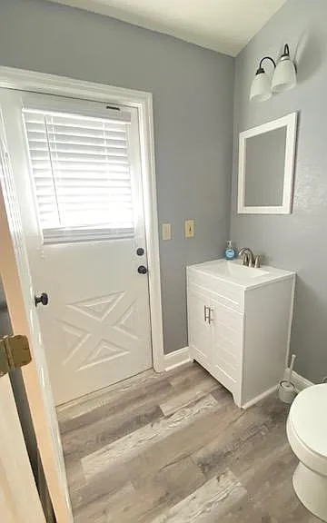 2310 Kenya Ln — Photo 31