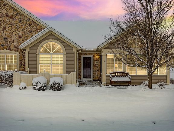 2nd image of 31 Maple Center Rd