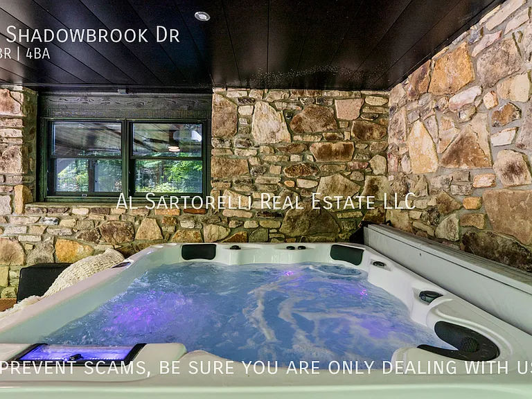 9 Shadowbrook Dr — Photo 7