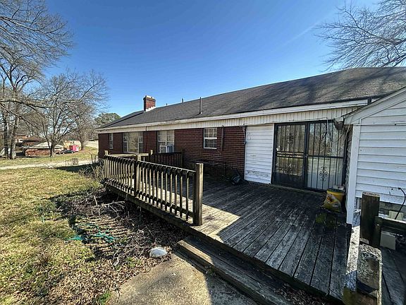 5th image of 964 Winchester Rd