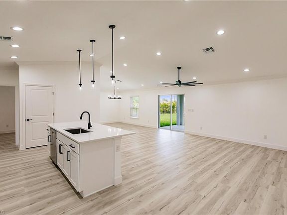 5th image of 25255 Puerta DR