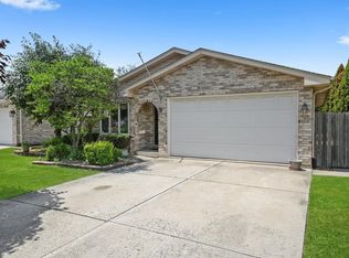 8410 S 78th Ave, Bridgeview, IL 60455