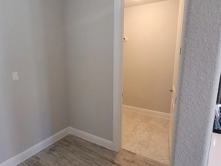120 Free Stone Dr — Photo 10
