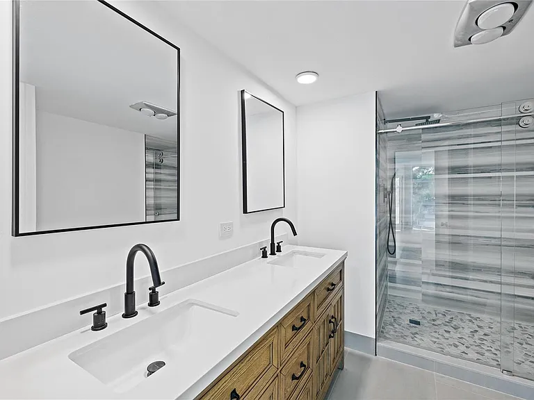 1360 S Ocean Blvd #403 — Photo 14