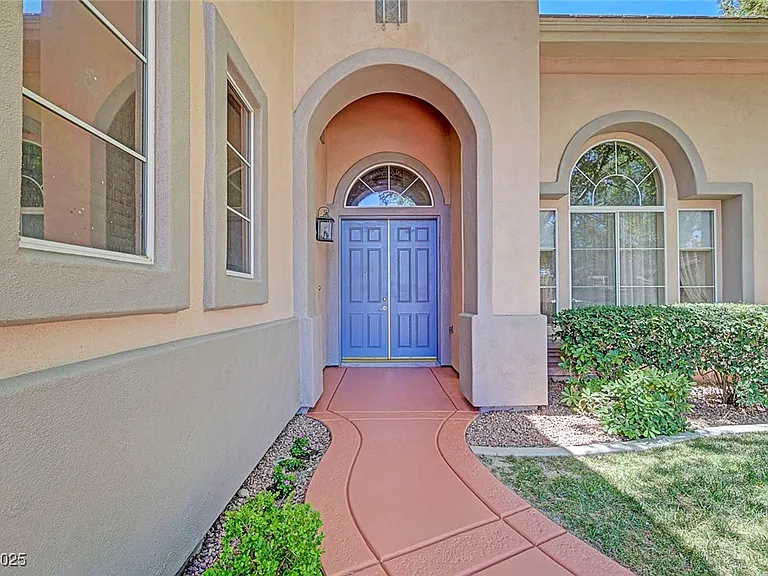 229 N Buteo Woods Ln — Photo 11
