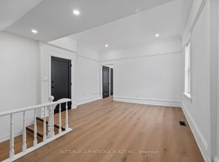852 Simcoe St N #3, Oshawa, ON