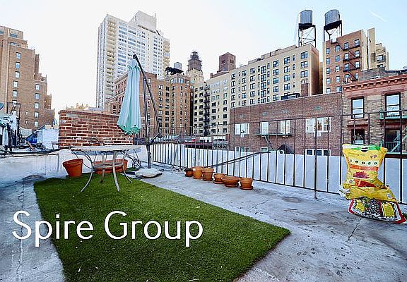 2nd image of 65 W 73rd St APT 4a