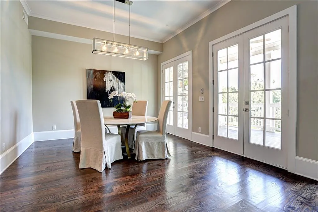 3 bed, 2.5 bath, 2190 sqft, $5,500 — Photo 4