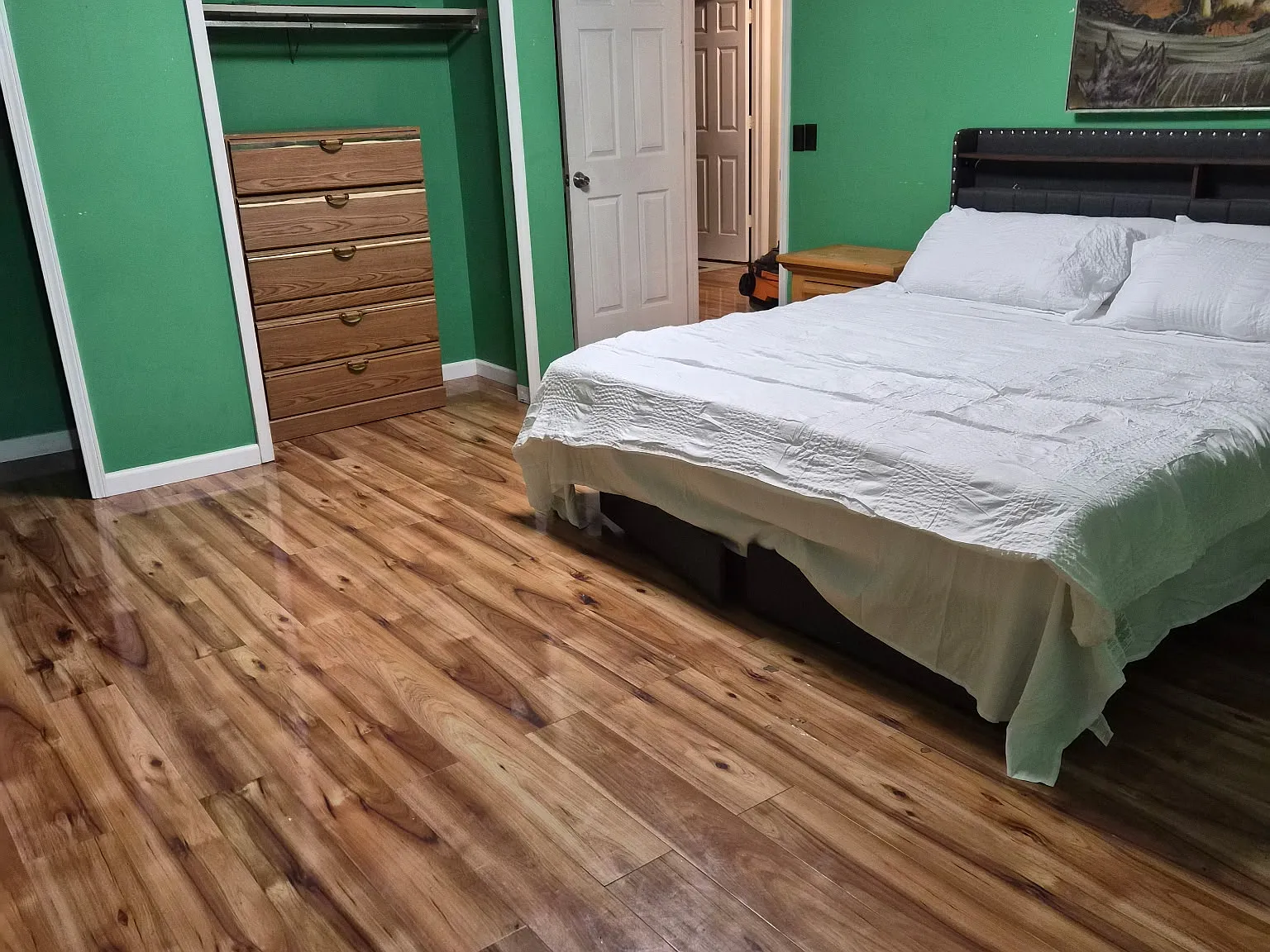 4 bed, 3927 sqft, $6,000 — Photo 2