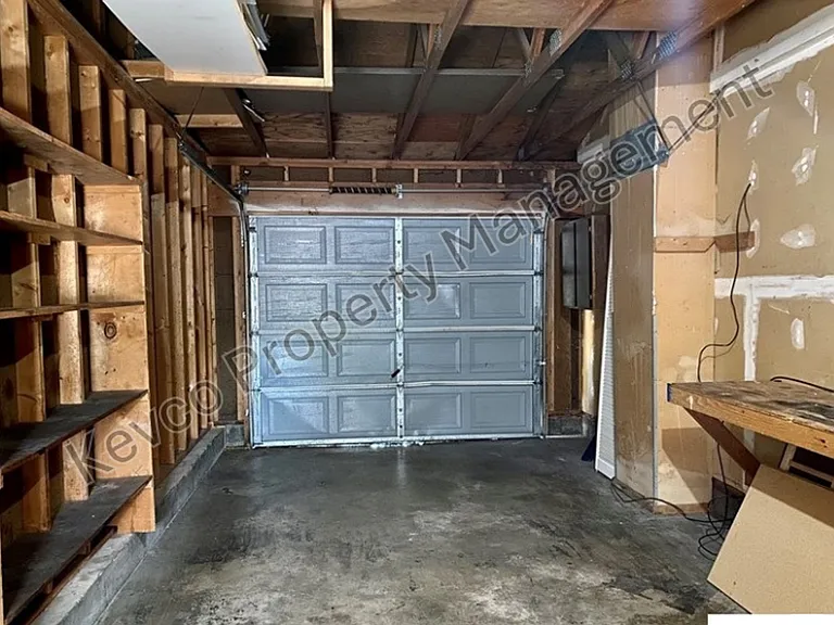 308 Briarwood Rd — Photo 19