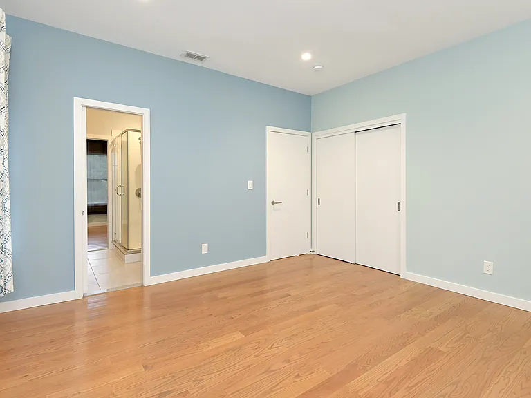 160 Sycamore Rd — Photo 35