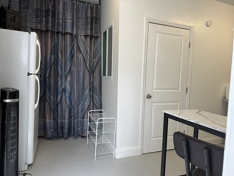 1980 Briarwood St — Photo 6
