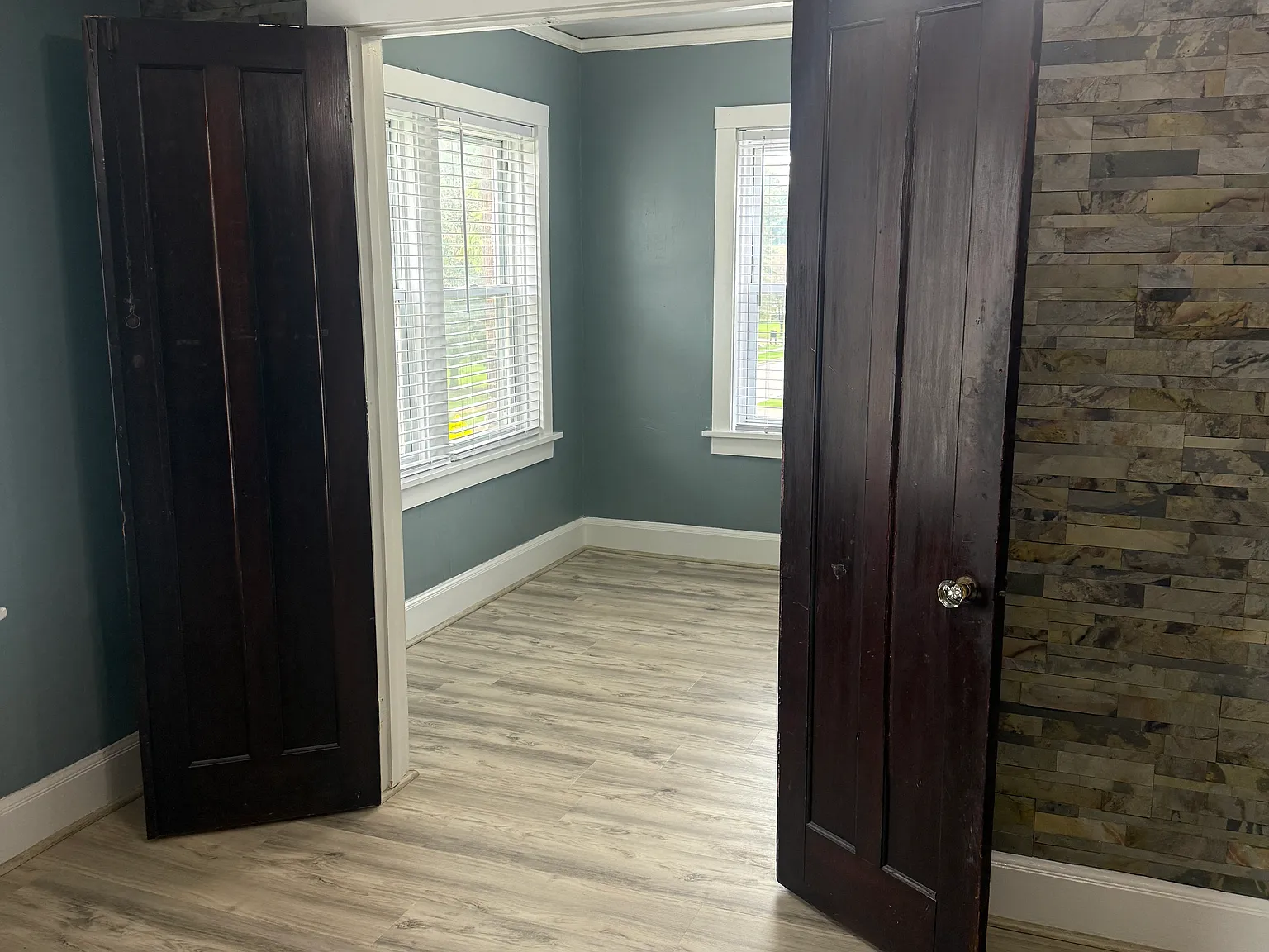 2 bed, 724 sqft, $850 — Photo 3