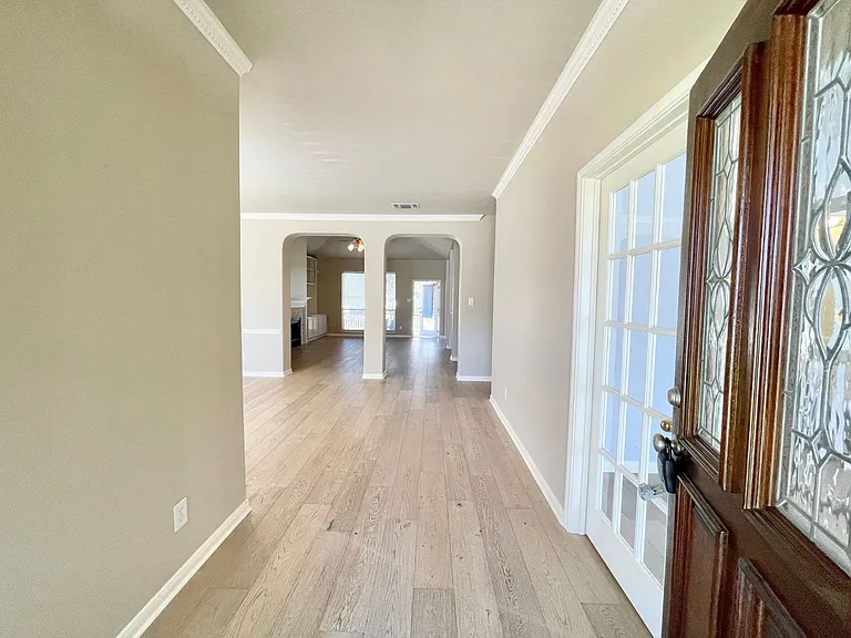 707 Belmark Ct — Photo 2