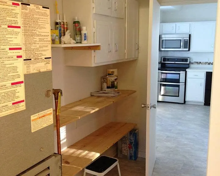 Furnace/Laundry/Pantry rooms off kitchen