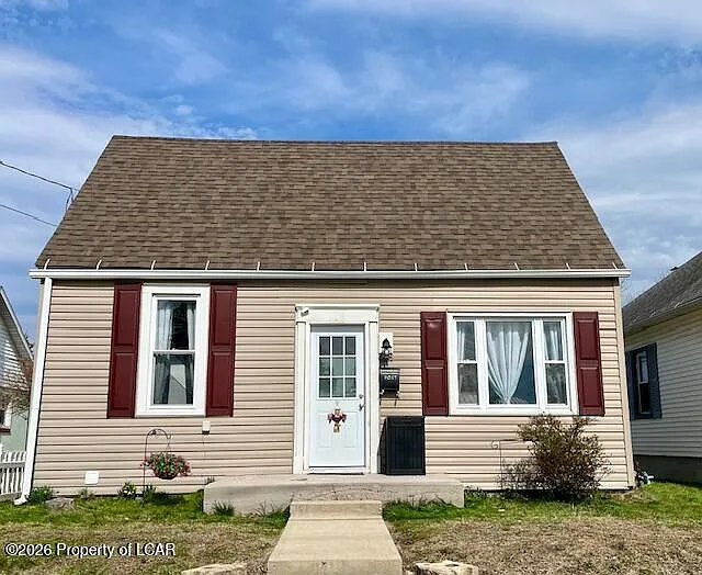 1324 Chestnut St photo 1