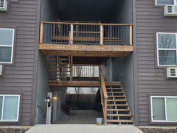 5th image of 201 S Illinois St #12